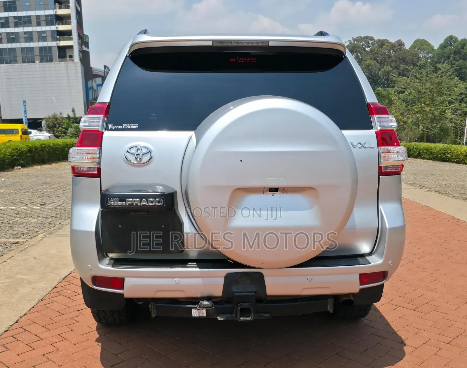Toyota Land Cruiser Prado 2012 Silver
