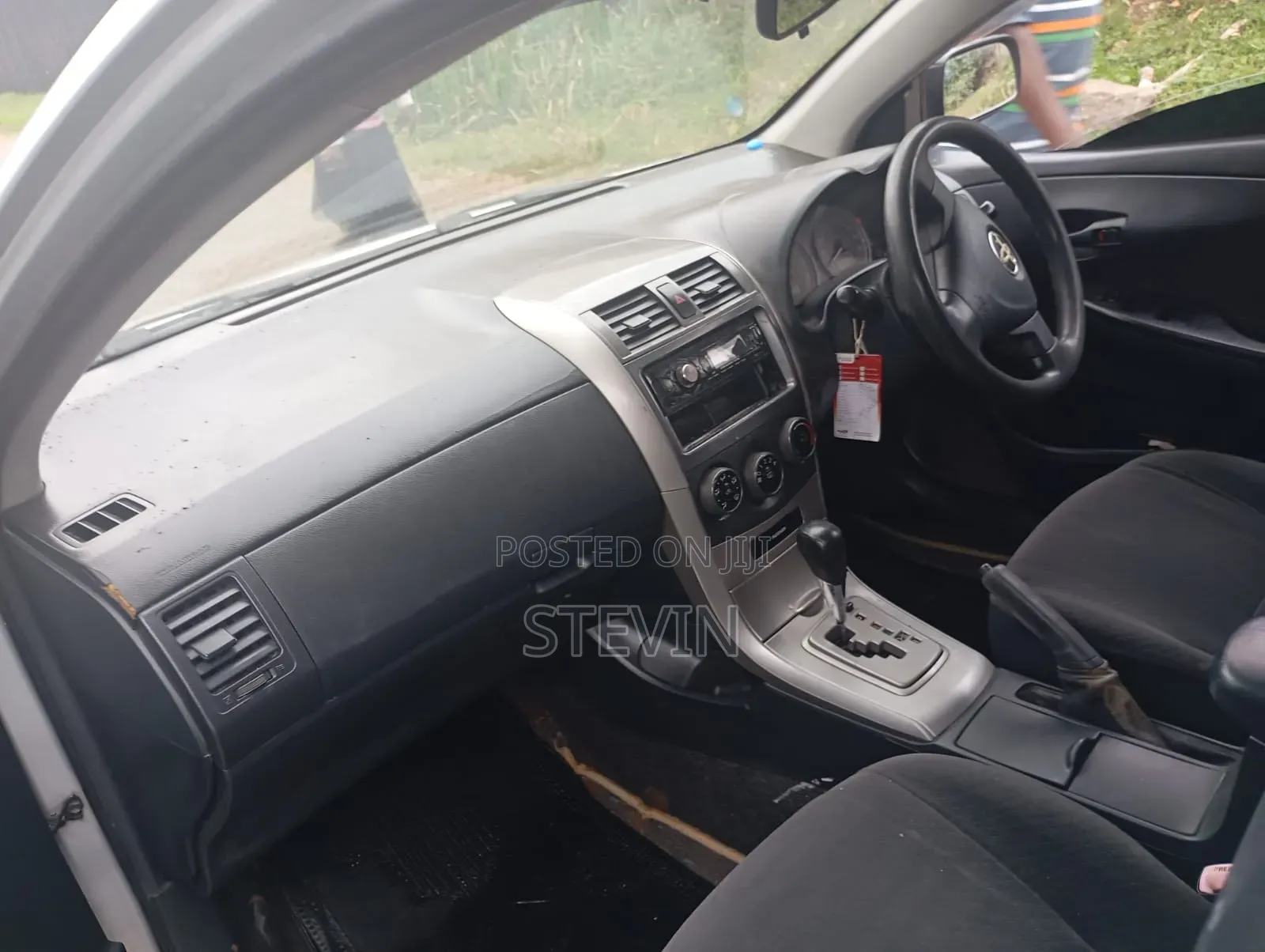 Toyota Corolla Fielder 2012 Silver