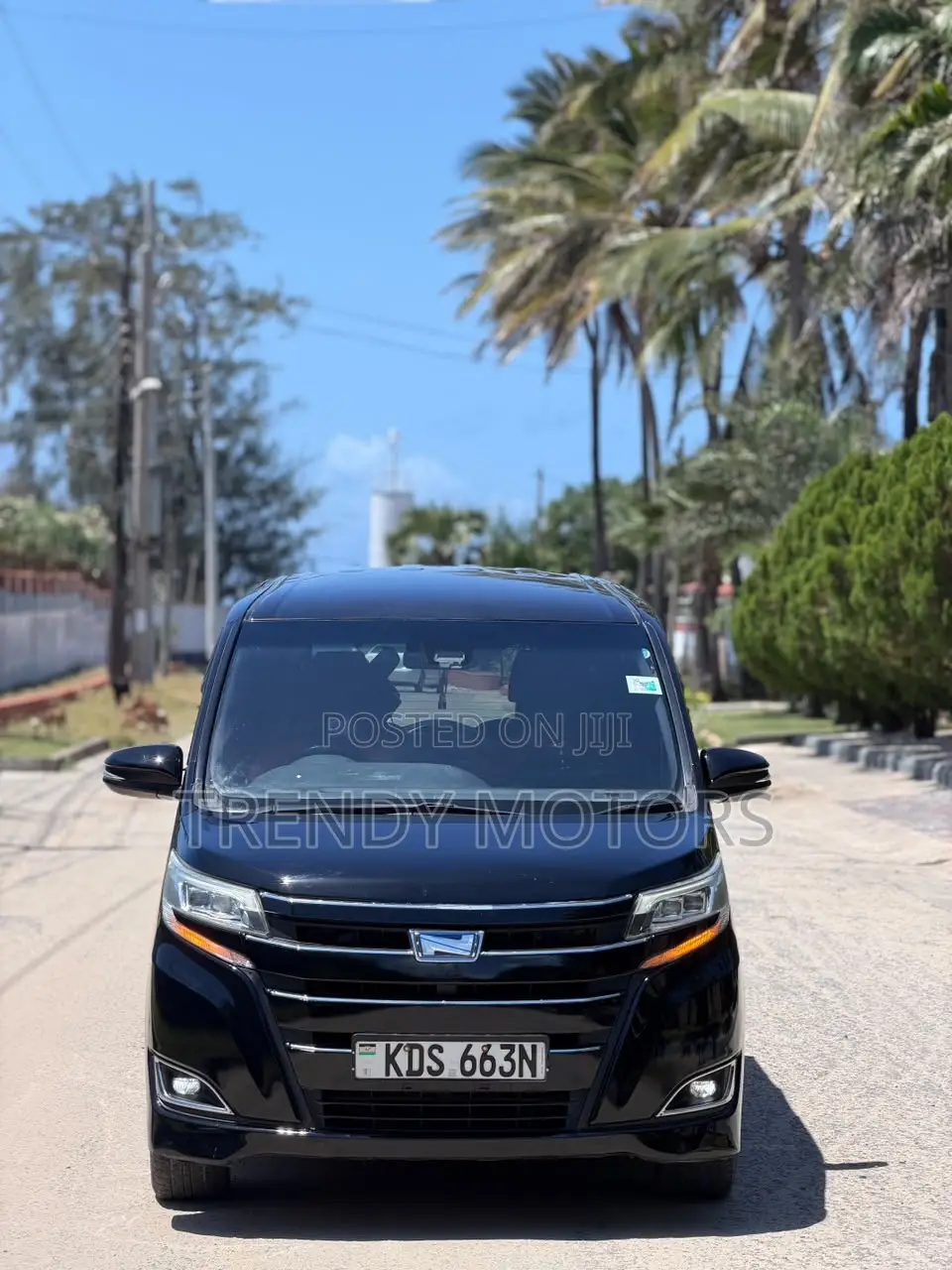 Toyota Noah 2018 Black