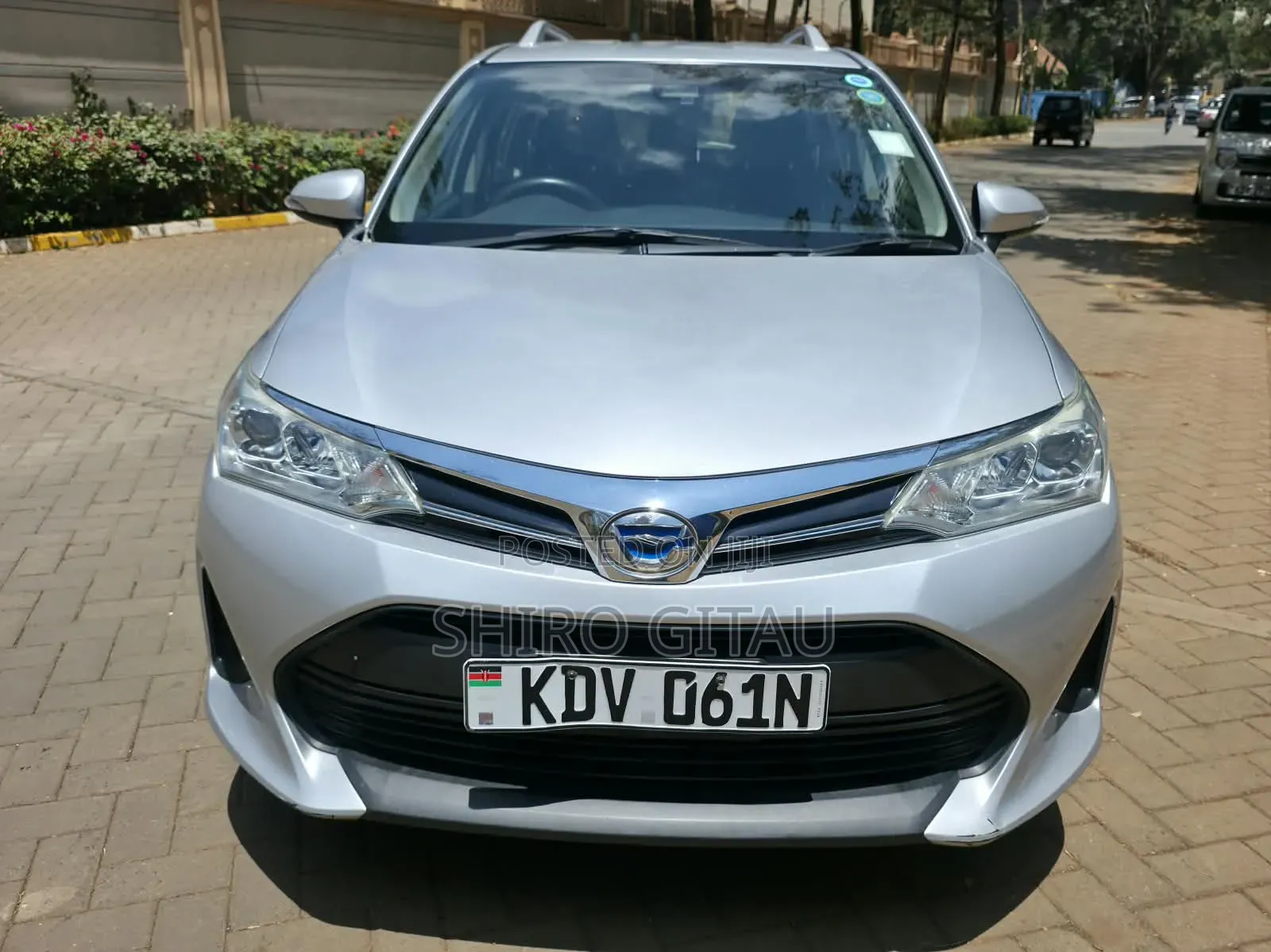 Toyota Corolla Fielder 2018 Silver