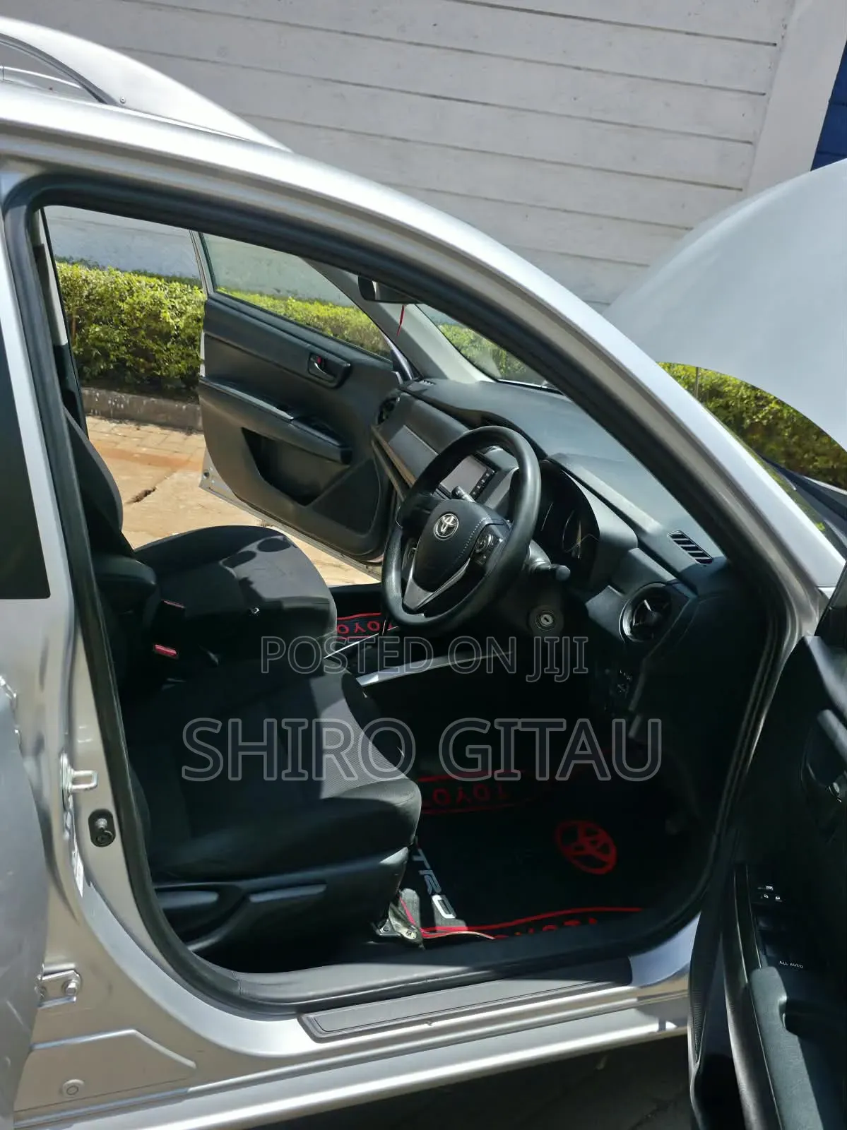 Toyota Corolla Fielder 2018 Silver