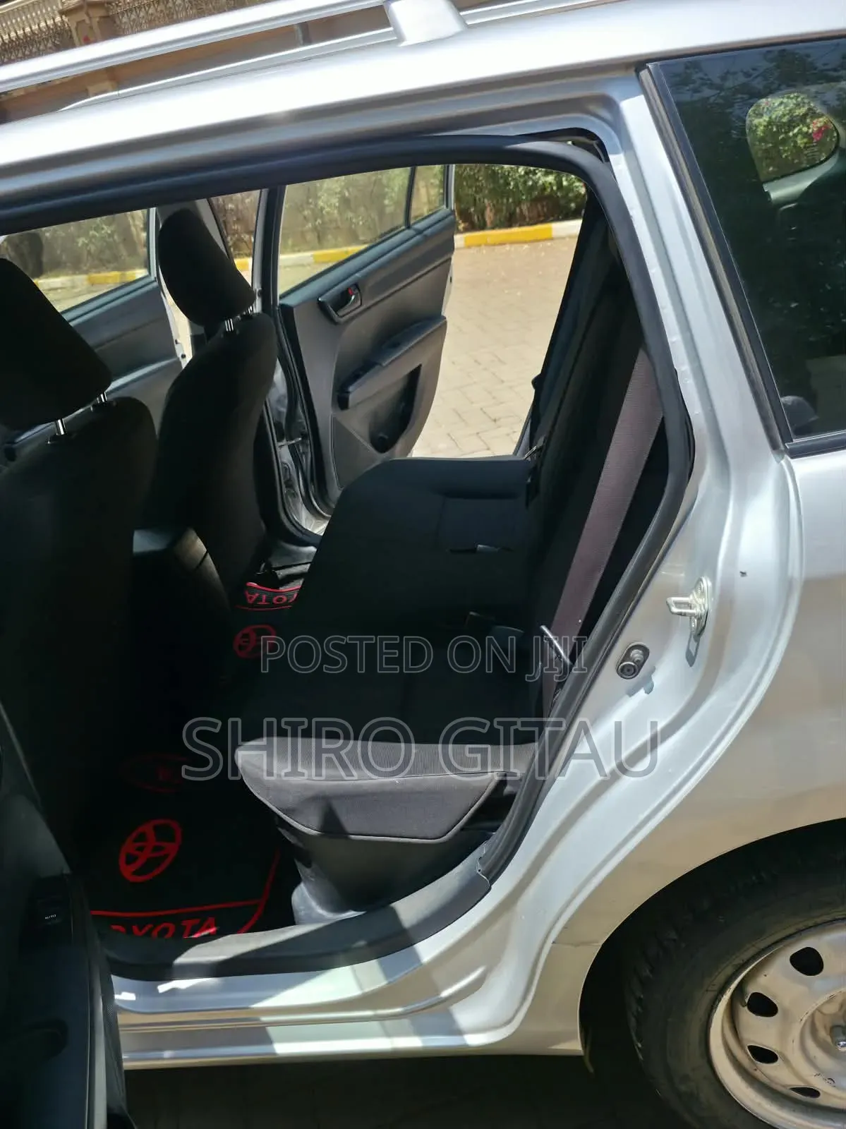 Toyota Corolla Fielder 2018 Silver