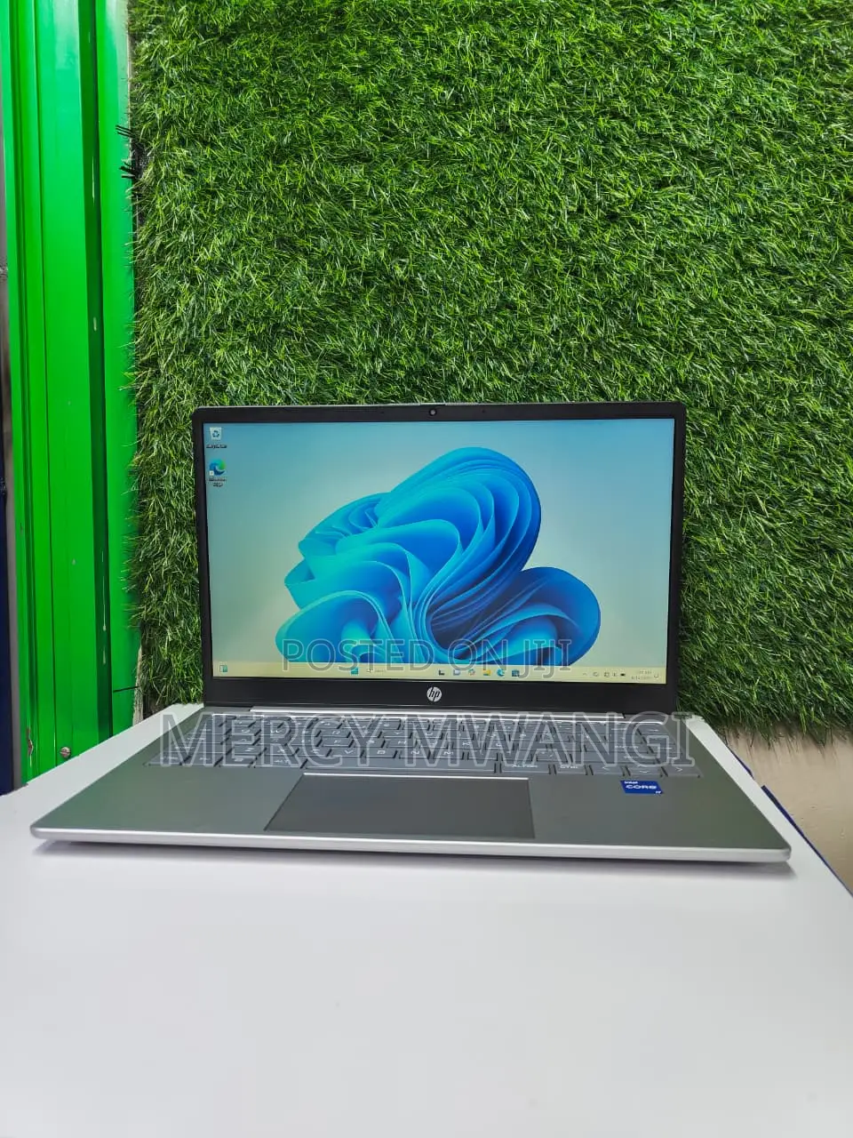 Laptop HP 250 G10 8GB Intel Core i7 SSD 256GB