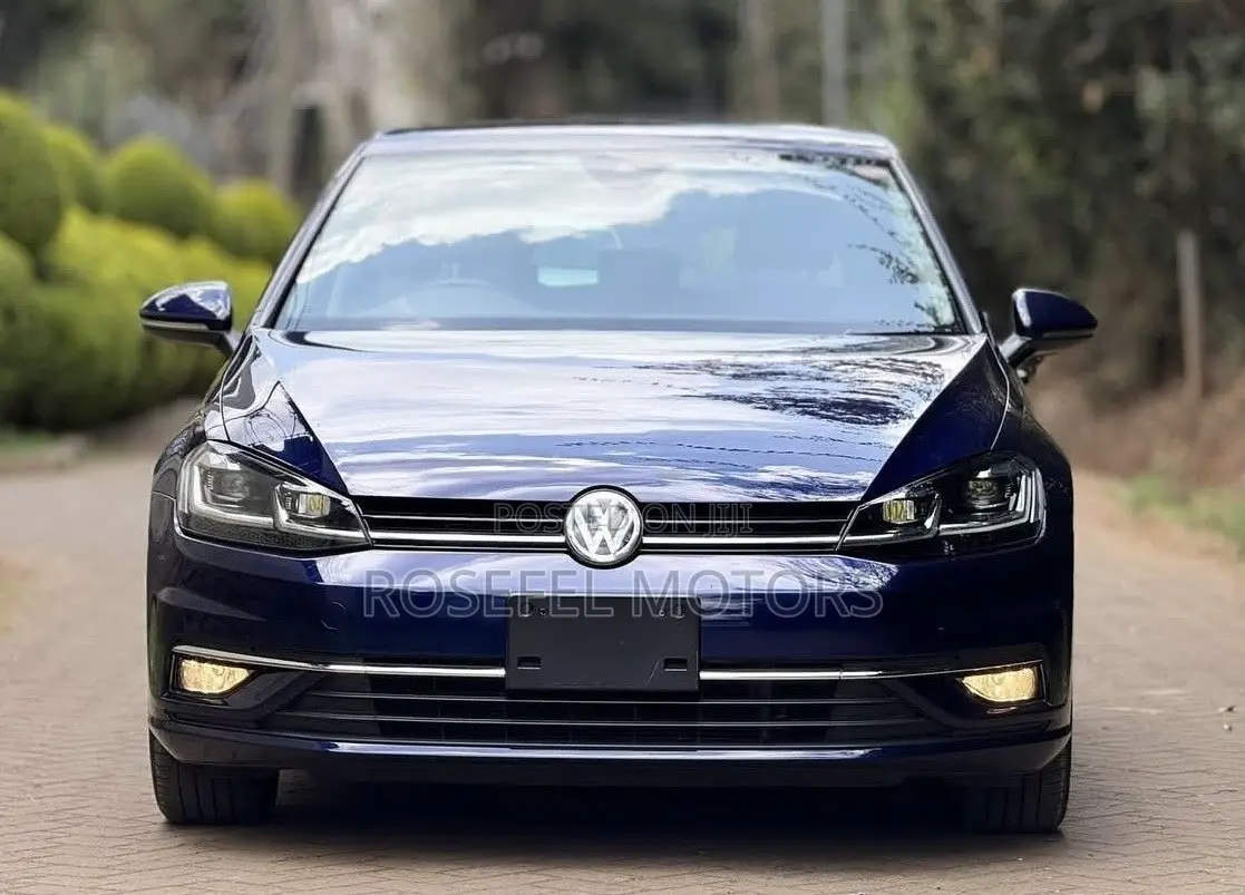 Volkswagen Golf TSI S FWD 2018 Blue