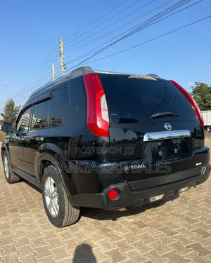 Nissan X-Trail 2010 Black
