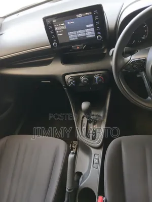 Toyota Yaris 2019 White