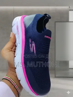 Ladies Orthopedic Skechers GOwalk Slip-on Sneakers Size 36-40