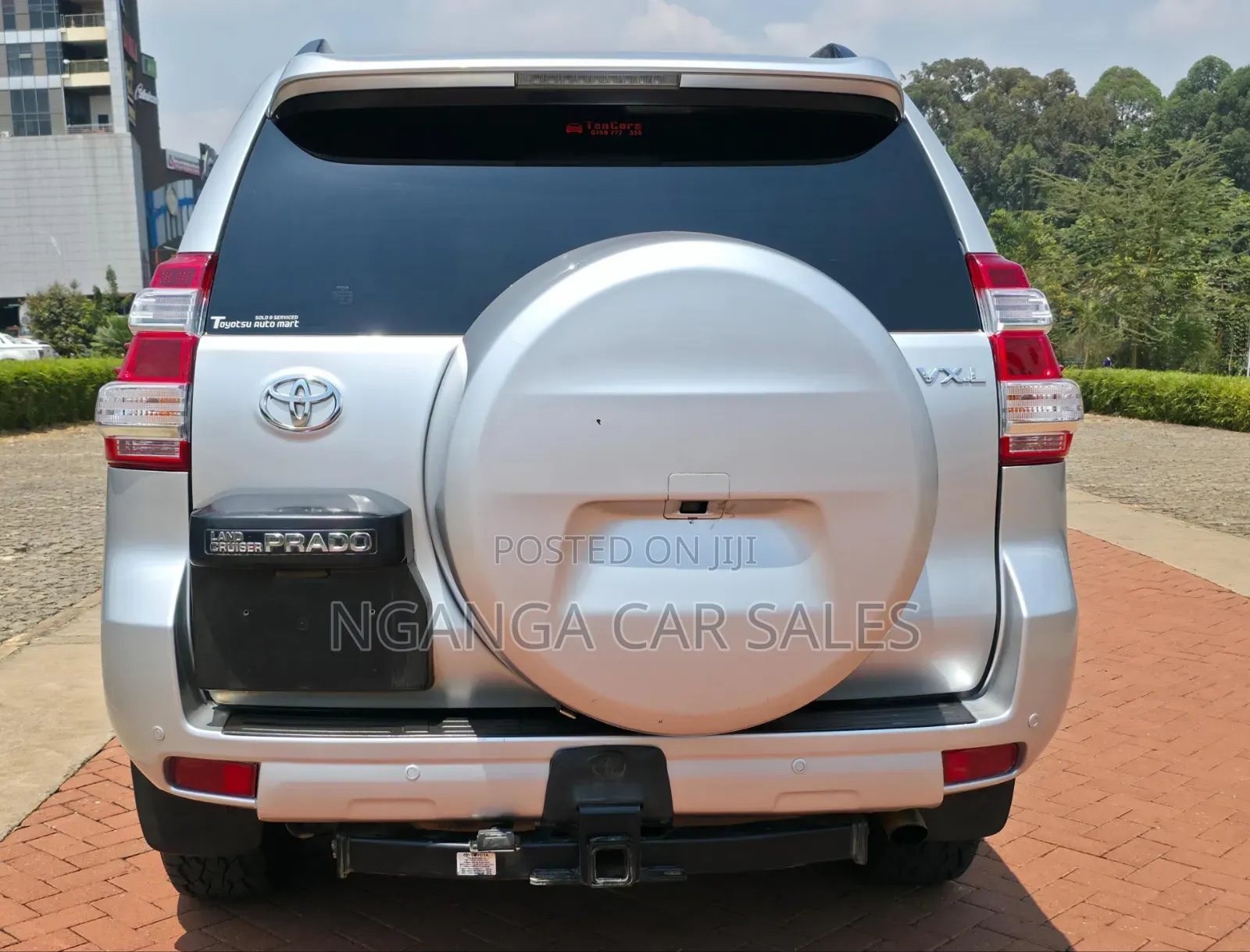 Toyota Land Cruiser Prado 2012 Silver