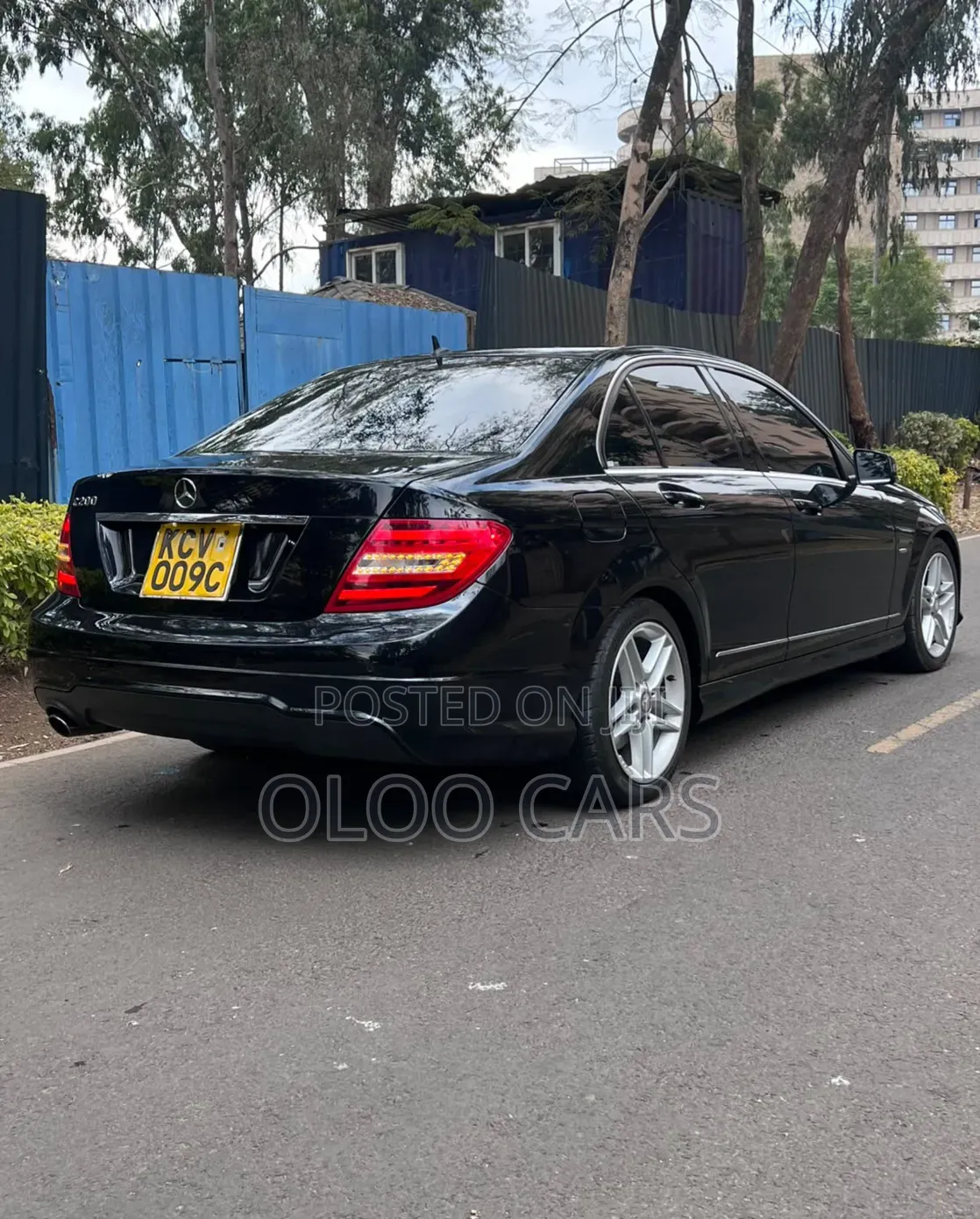 Mercedes-Benz C200 2013 Black