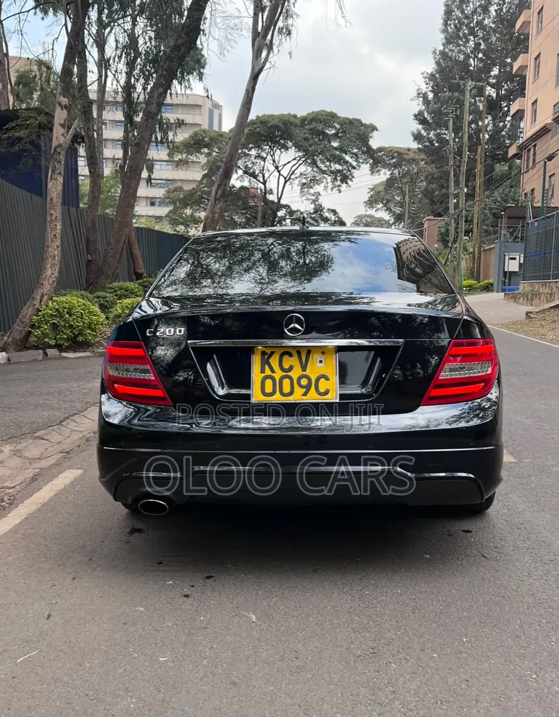 Mercedes-Benz C200 2013 Black