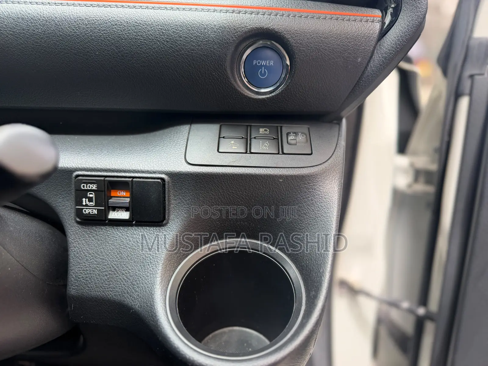 Toyota Sienta 1.5 Hybrid FWD (6-seater) 2020 White