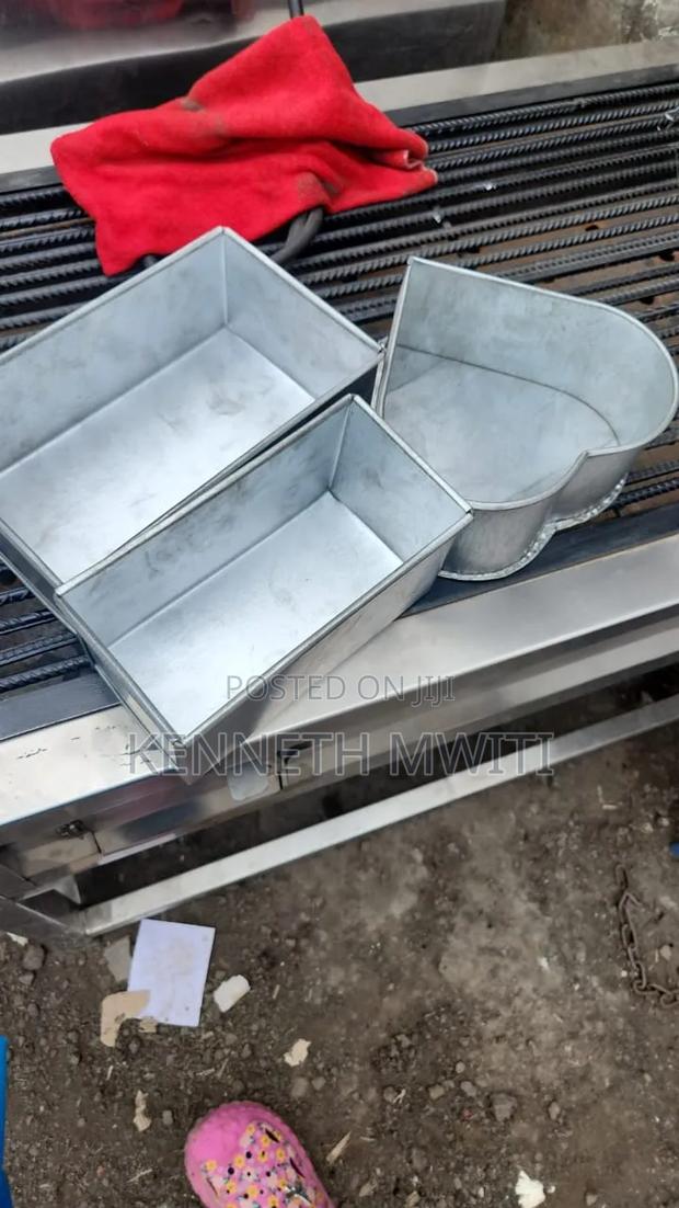 Bread Baking and Cake Baking Tins