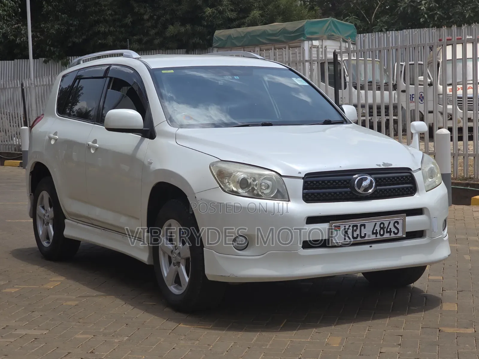 Toyota RAV4 2008 White