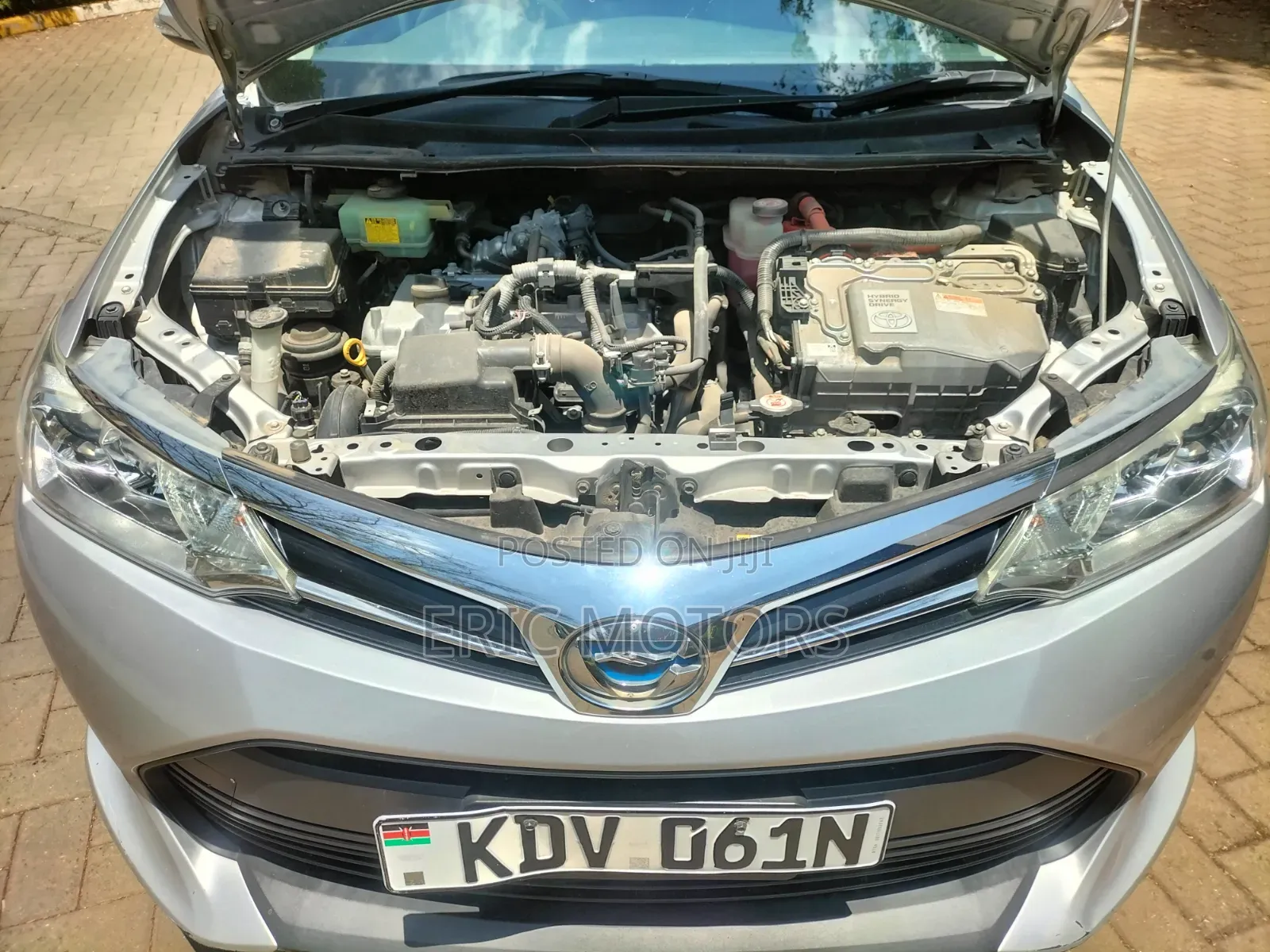 Toyota Corolla Fielder 2018 Silver