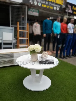 Modern Coffee Table Available on Sale Pay on Delivery 