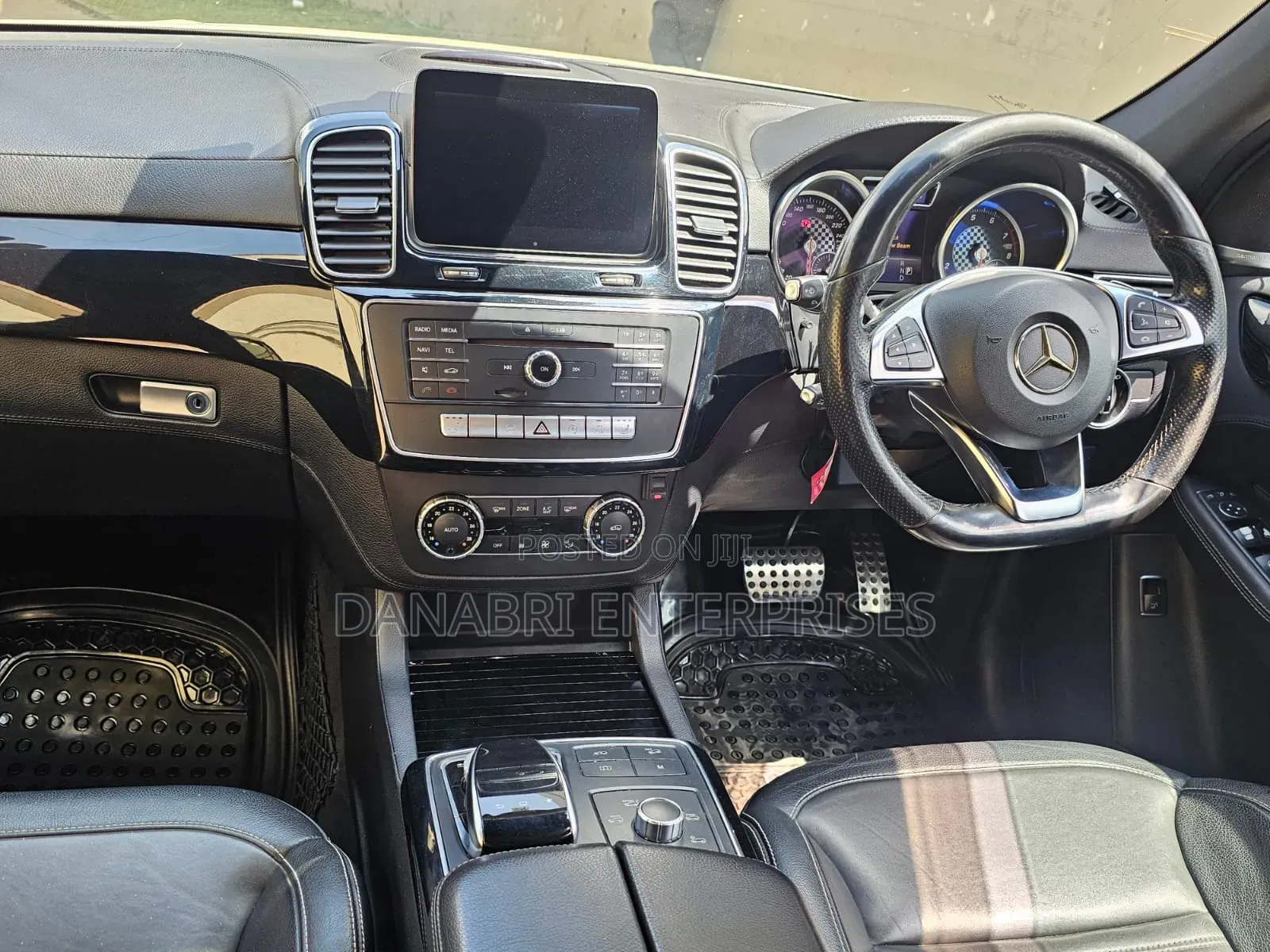 Mercedes-Benz GLE-Class 2016 White