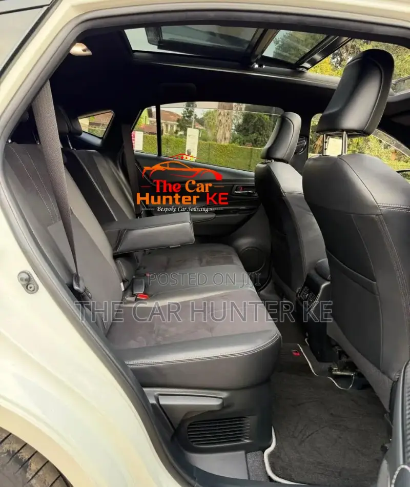 Toyota Harrier 2019 Pearl