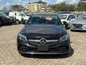 Mercedes-Benz C200 2020 Blue