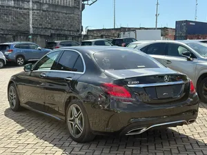Mercedes-Benz C200 2020 Blue