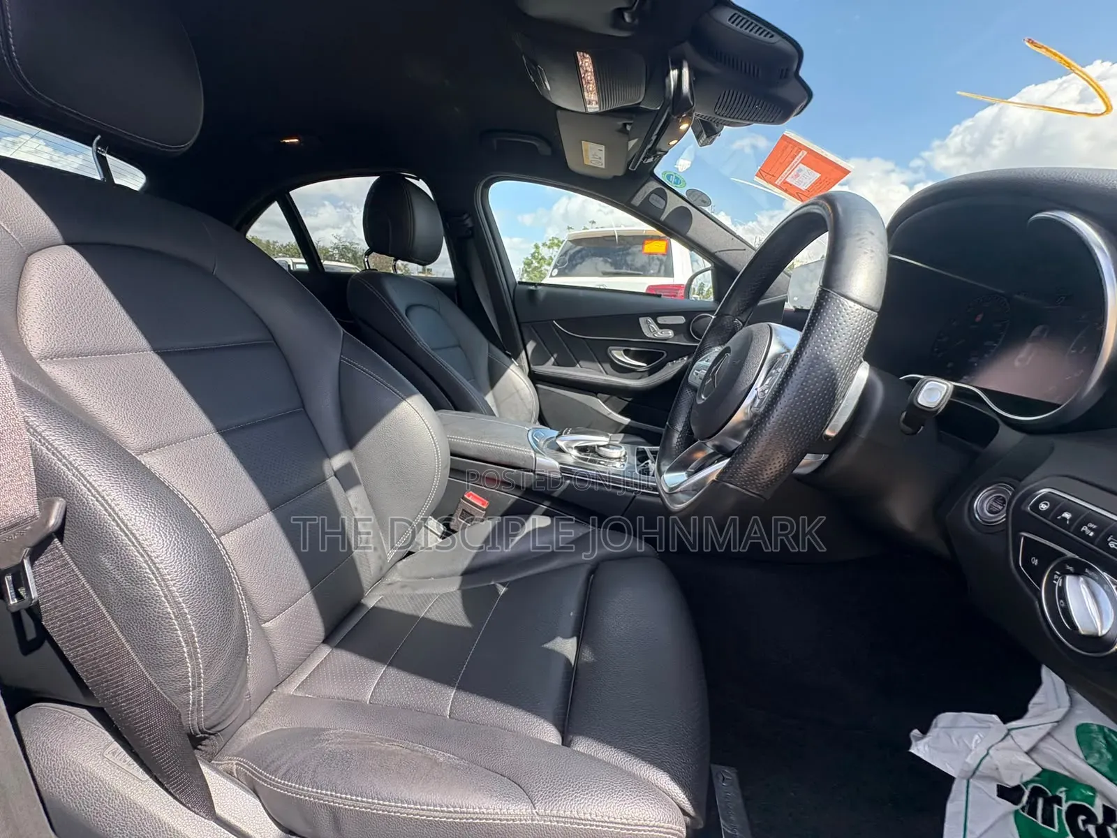 Mercedes-Benz C200 2020 Blue