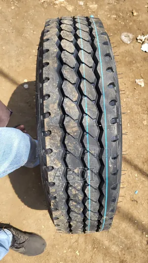 9.5R17.5 Torque 18pr