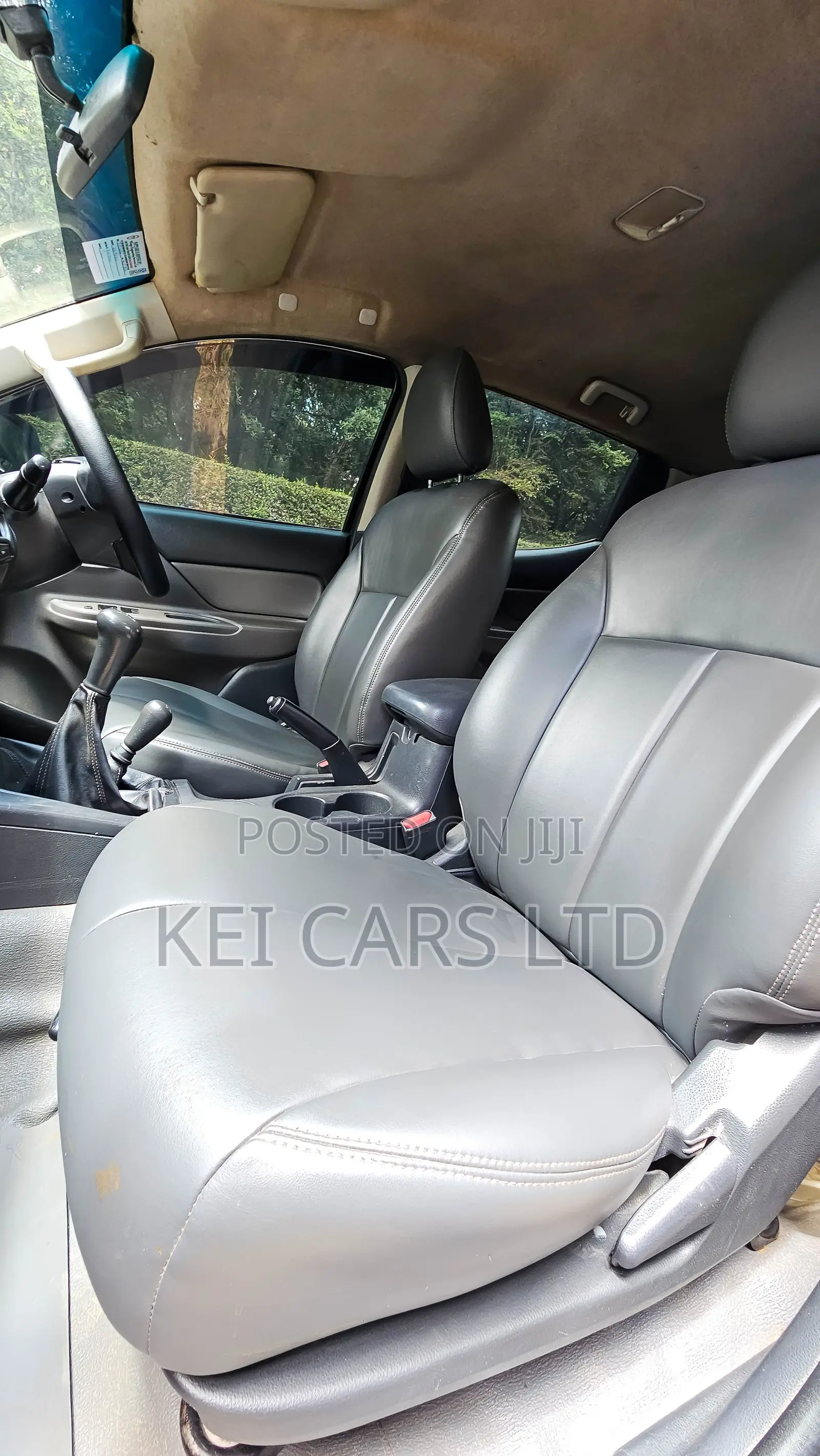 Mitsubishi L200 Double Cab 2.4 181hp 4WD 2015 Gray