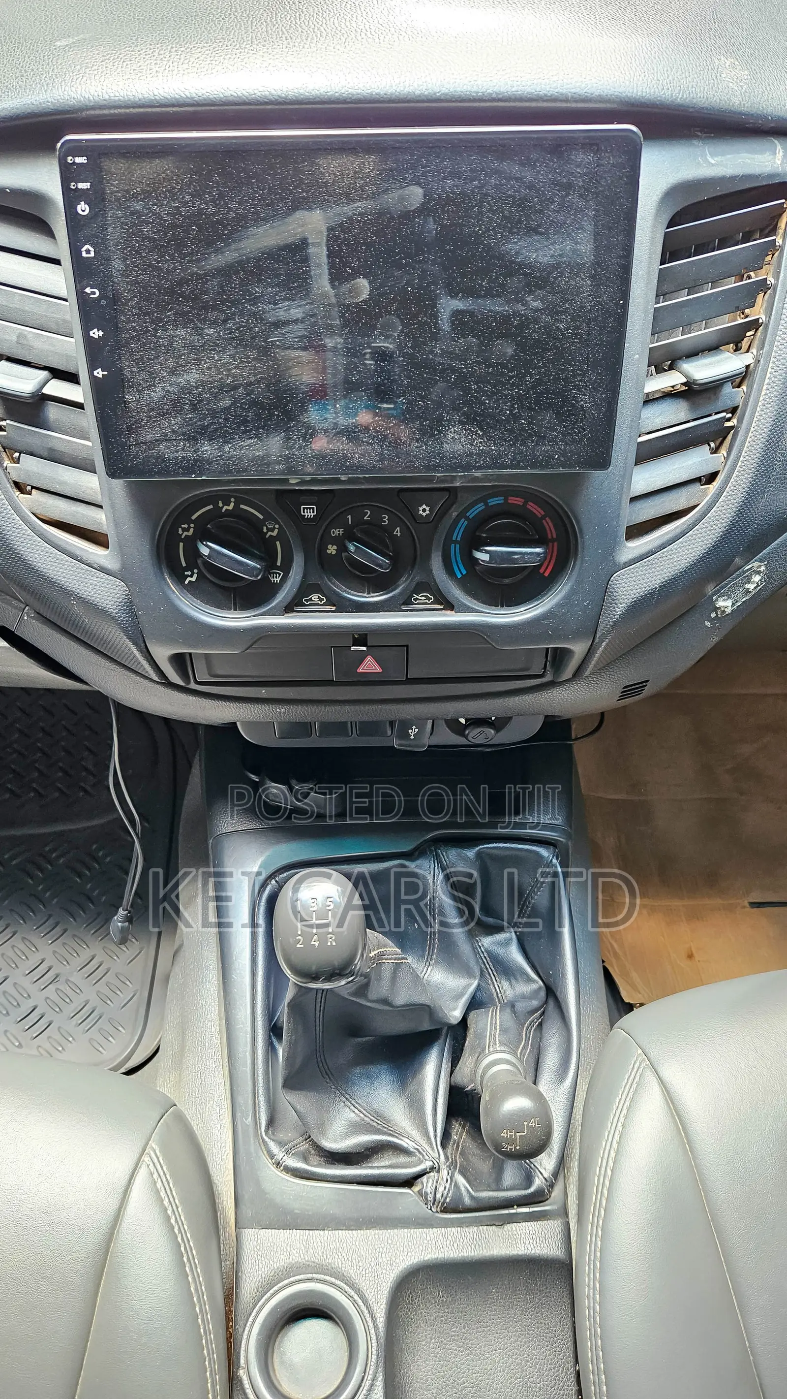 Mitsubishi L200 Double Cab 2.4 181hp 4WD 2015 Gray