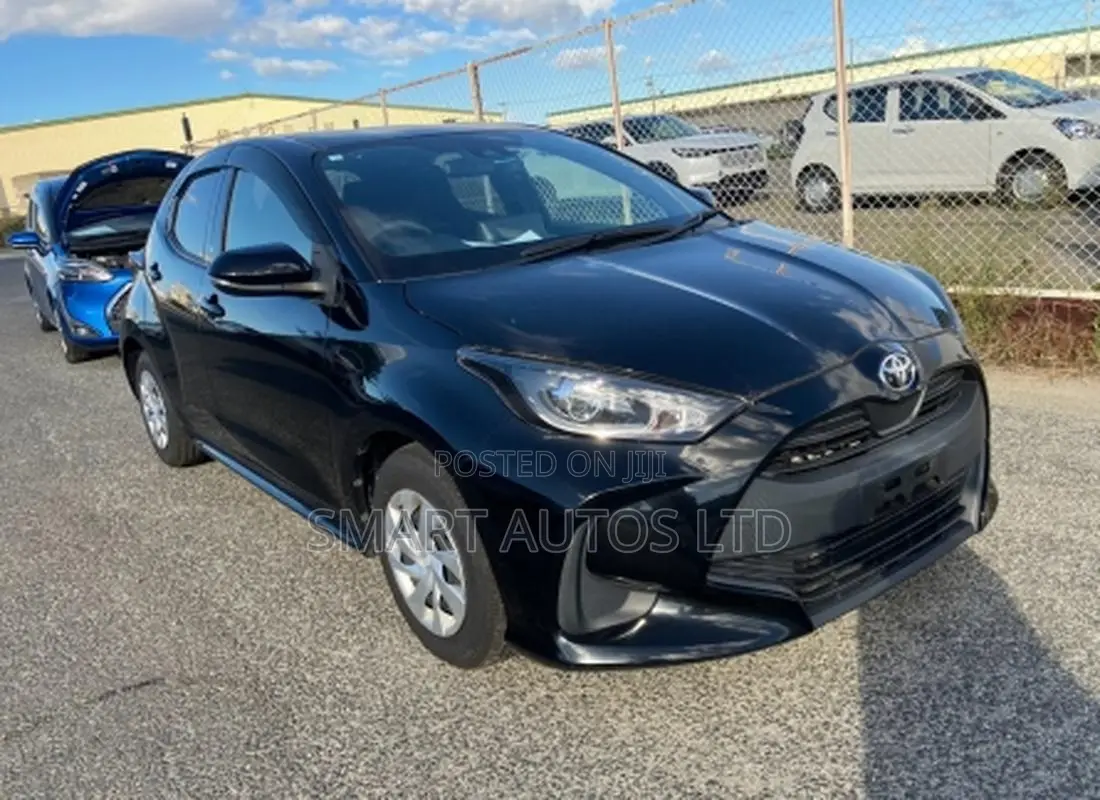 Toyota Yaris 2020 Matt Black