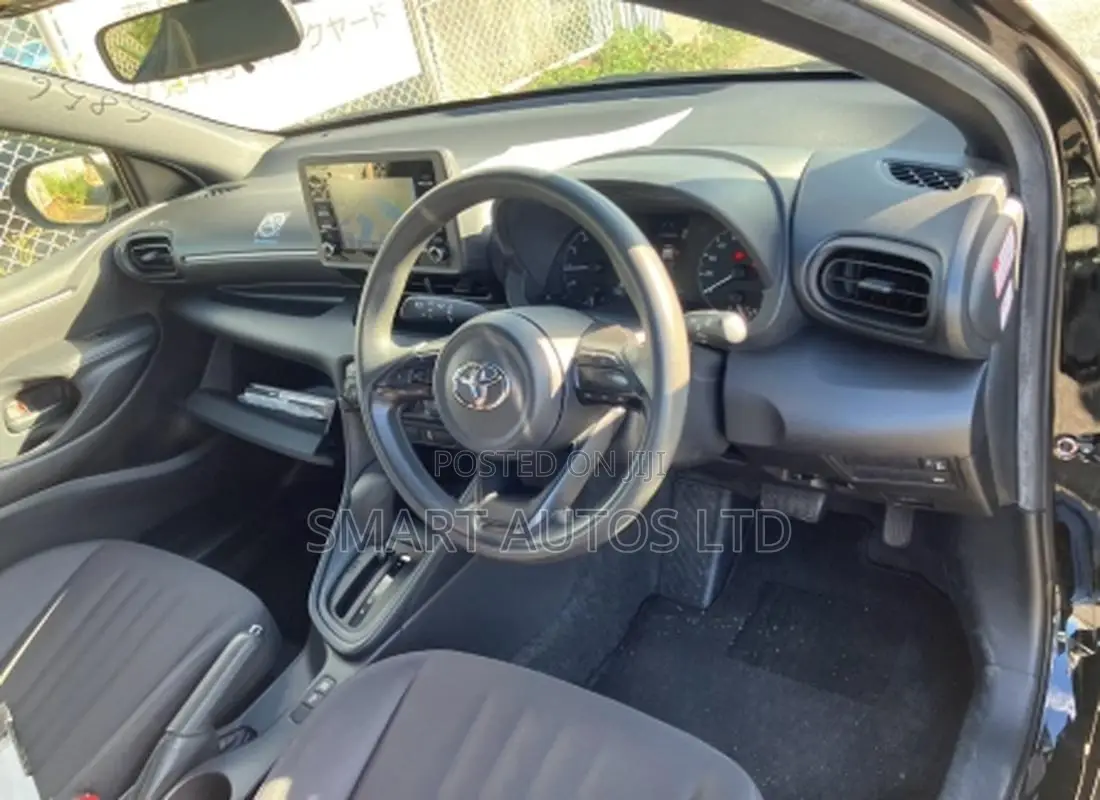 Toyota Yaris 2020 Matt Black