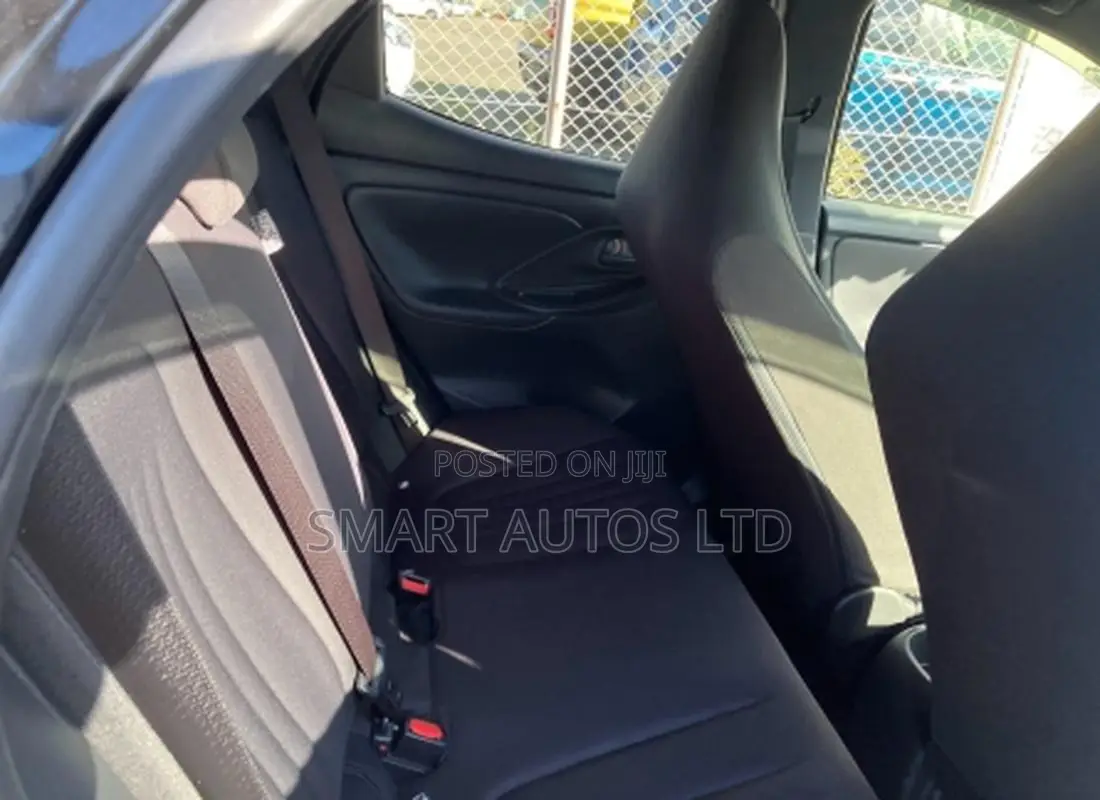 Toyota Yaris 2020 Matt Black