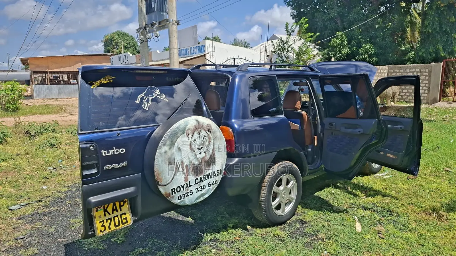 Toyota RAV4 1995 Blue