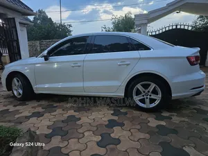 Audi Q3 2017 White