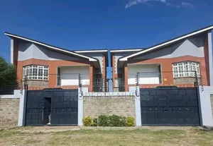 3bdrm Maisonette in Gateway Mall Area for rent