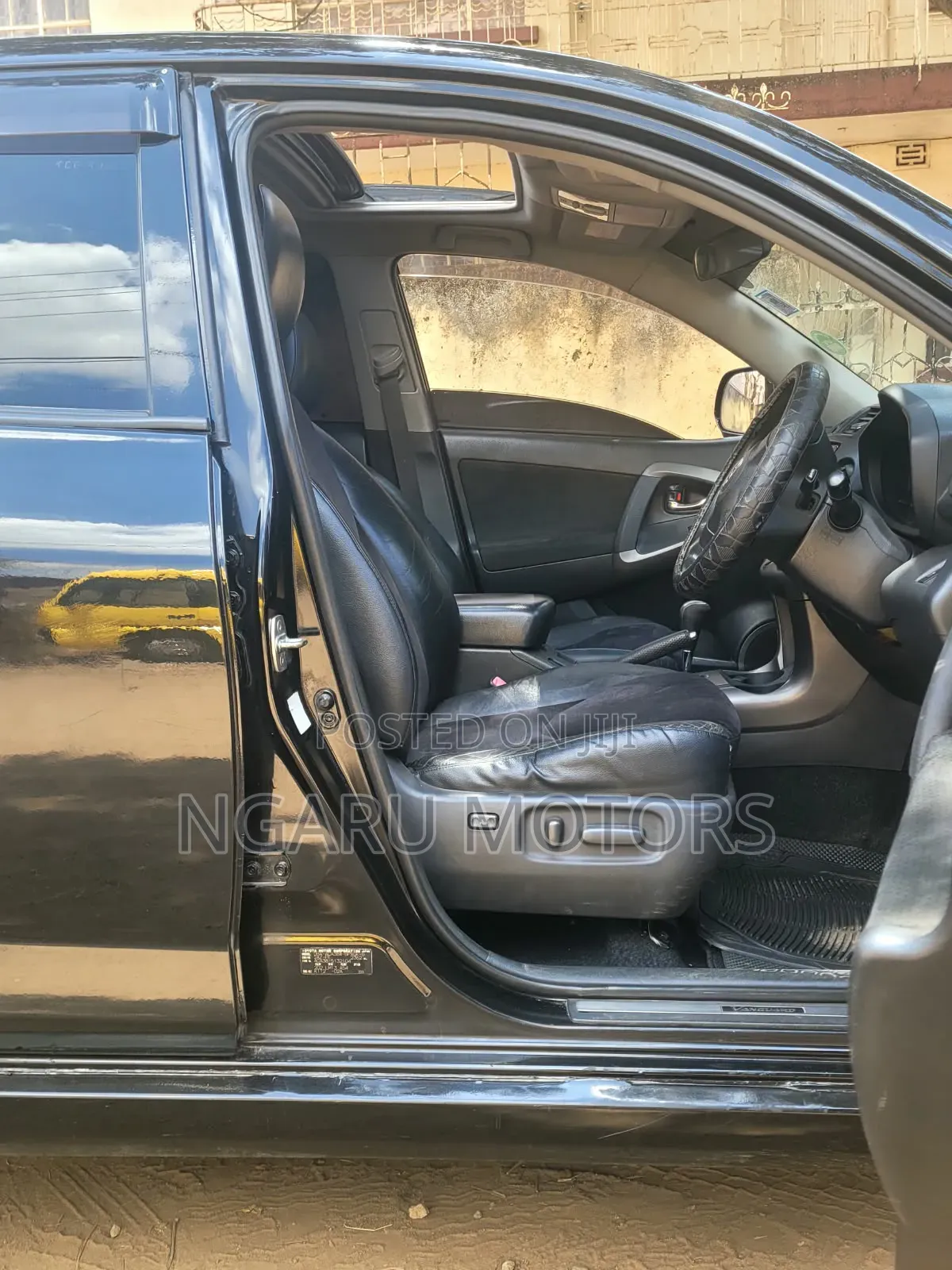 Toyota Vanguard 2008 Black