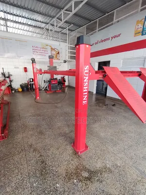 Heavy Duty and Commercial Sunshine Wheel and 4post Carlift Sunshine
