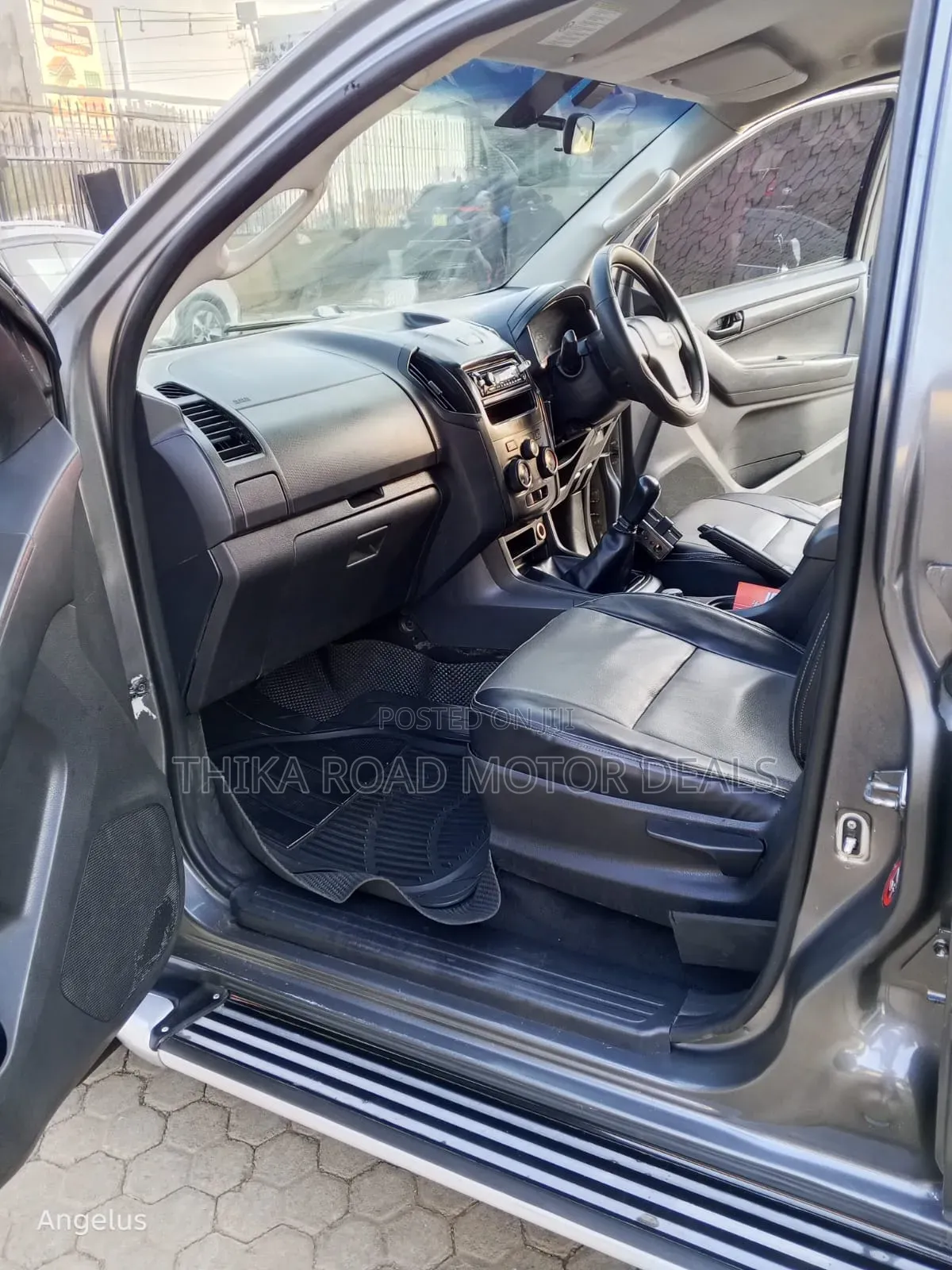 Isuzu D-MAX 2014