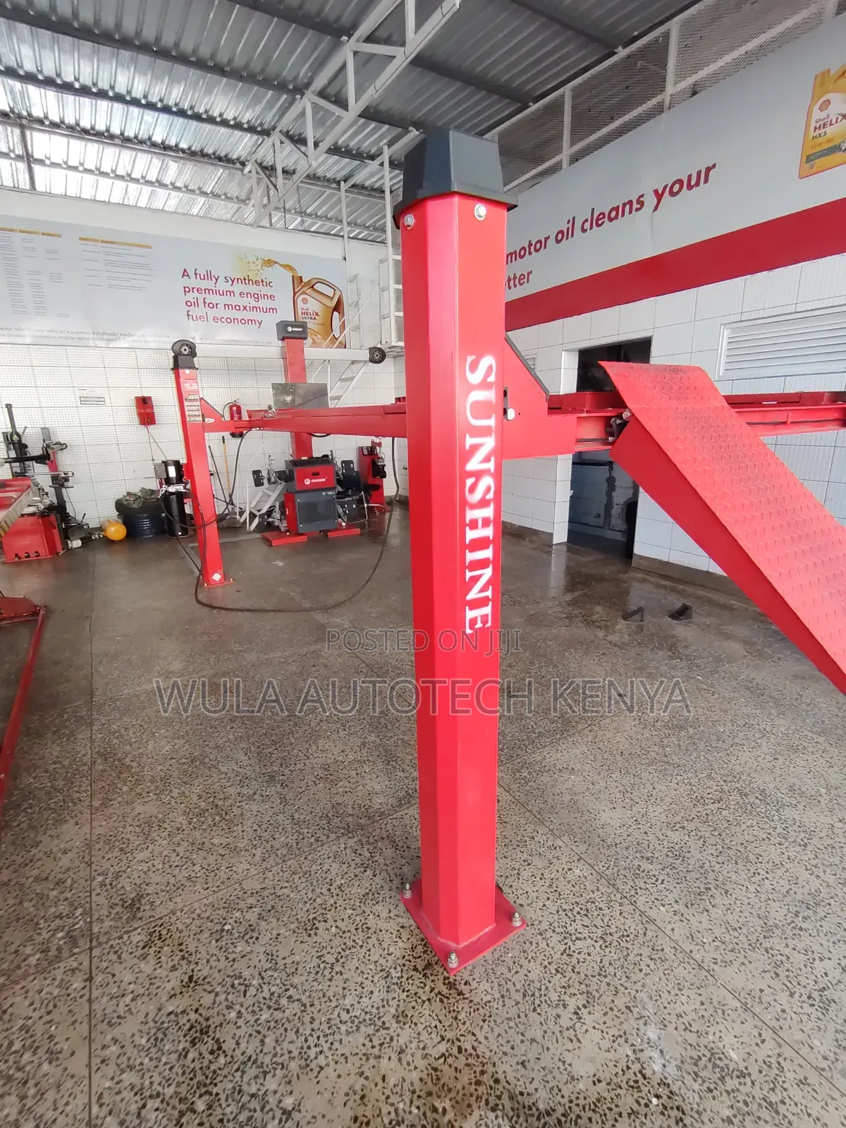 Heavy Duty and Commercial Sunshine Wheel and 4post Carlift Sunshine