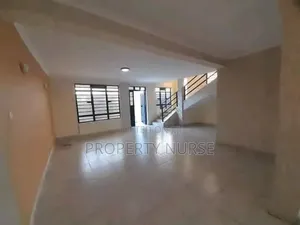 4bdrm Mansion in Gateway Mall Area for rent
