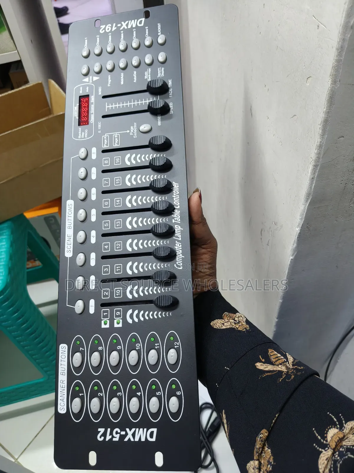 DMX512 Controller for LED PAR Moving Head Lights