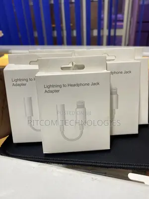 Lighting to Headphones Jack Adapter