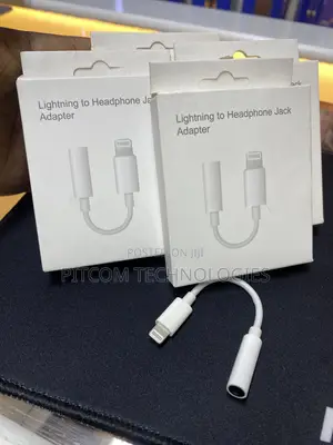 Lighting to Headphones Jack Adapter