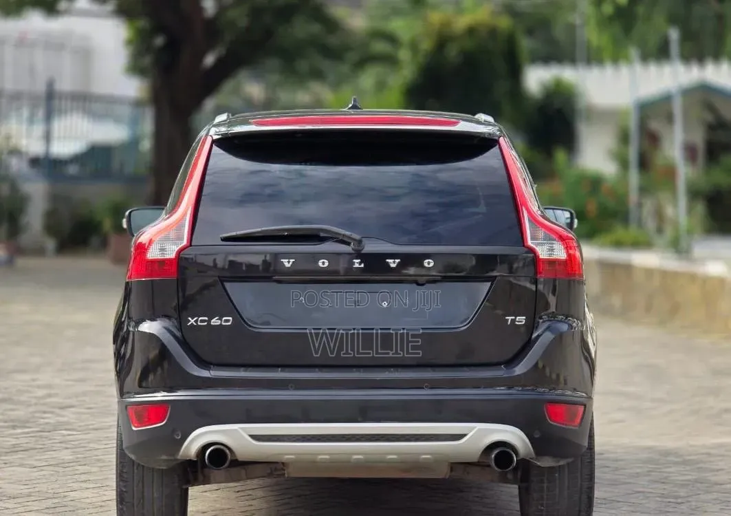 Volvo XC60 2013 Blue