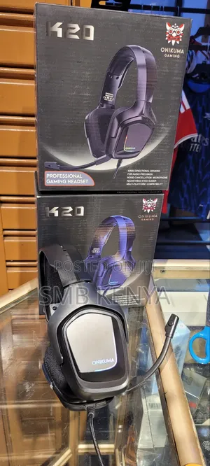 ONIKUMA Gaming Headphones With Noise-Isolating Microphone