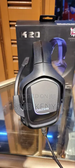 ONIKUMA Gaming Headphones With Noise-Isolating Microphone