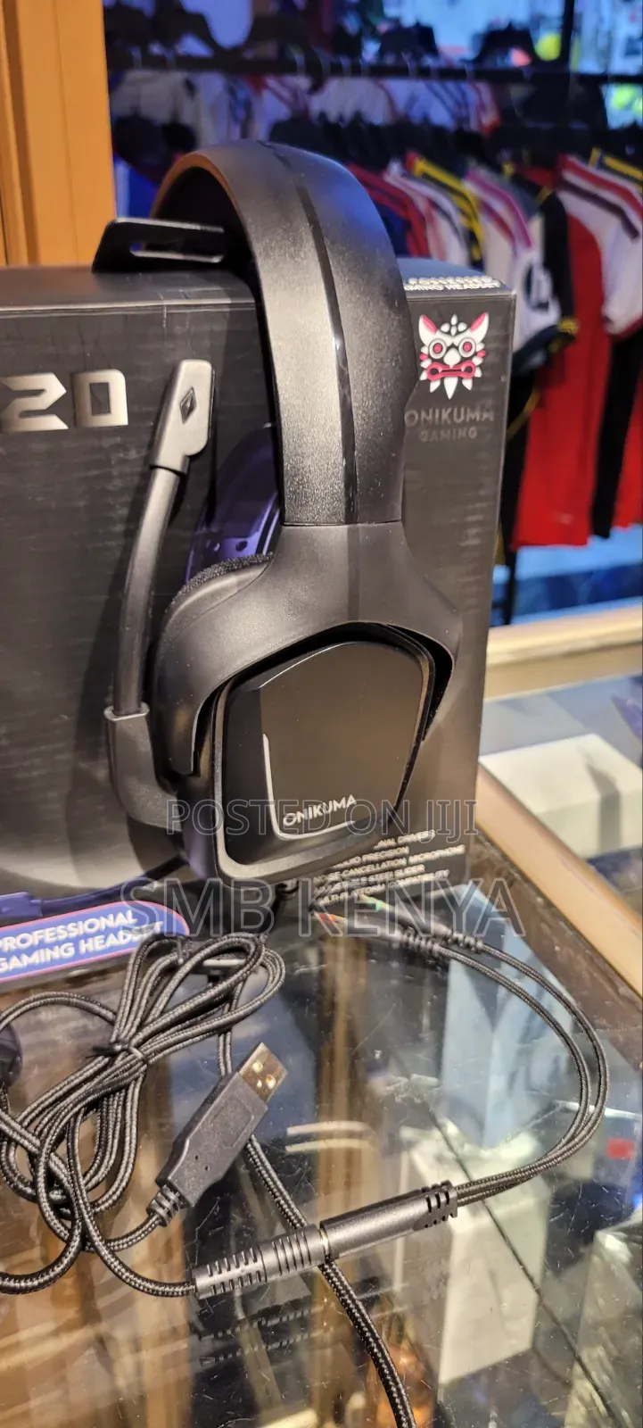 ONIKUMA Gaming Headphones With Noise-Isolating Microphone