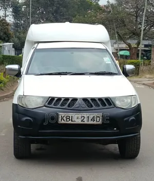 Mitsubishi L200 2009 White