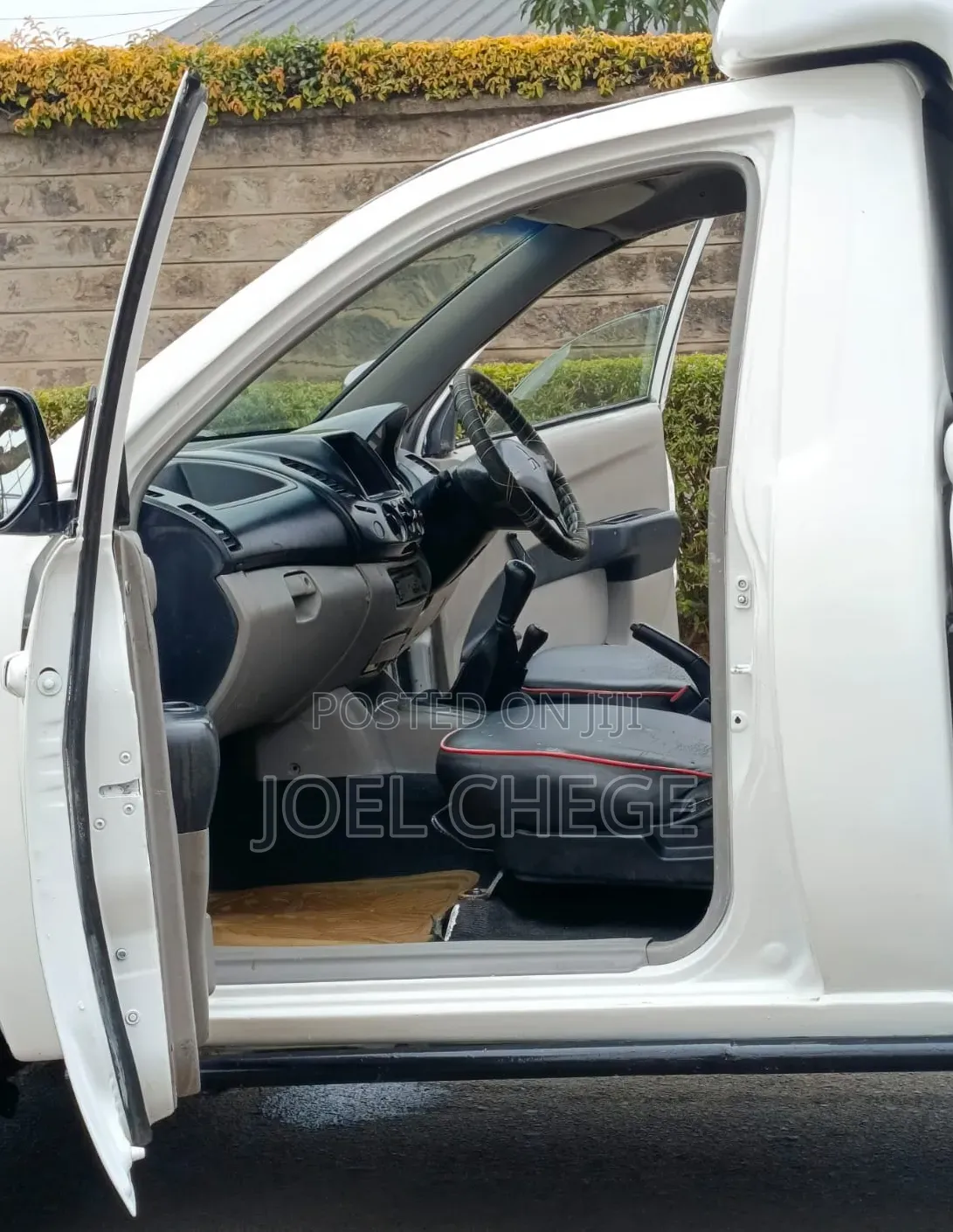 Mitsubishi L200 2009 White