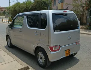Suzuki Wagon R 2020 Silver