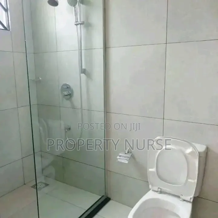 2bdrm Apartment in Gateway Mall Area for rent