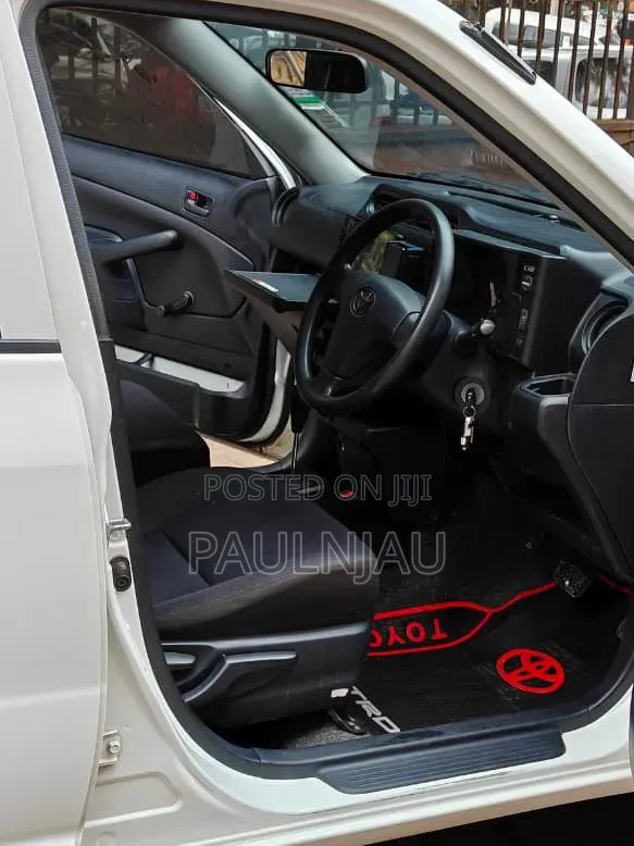 Toyota Probox 2017